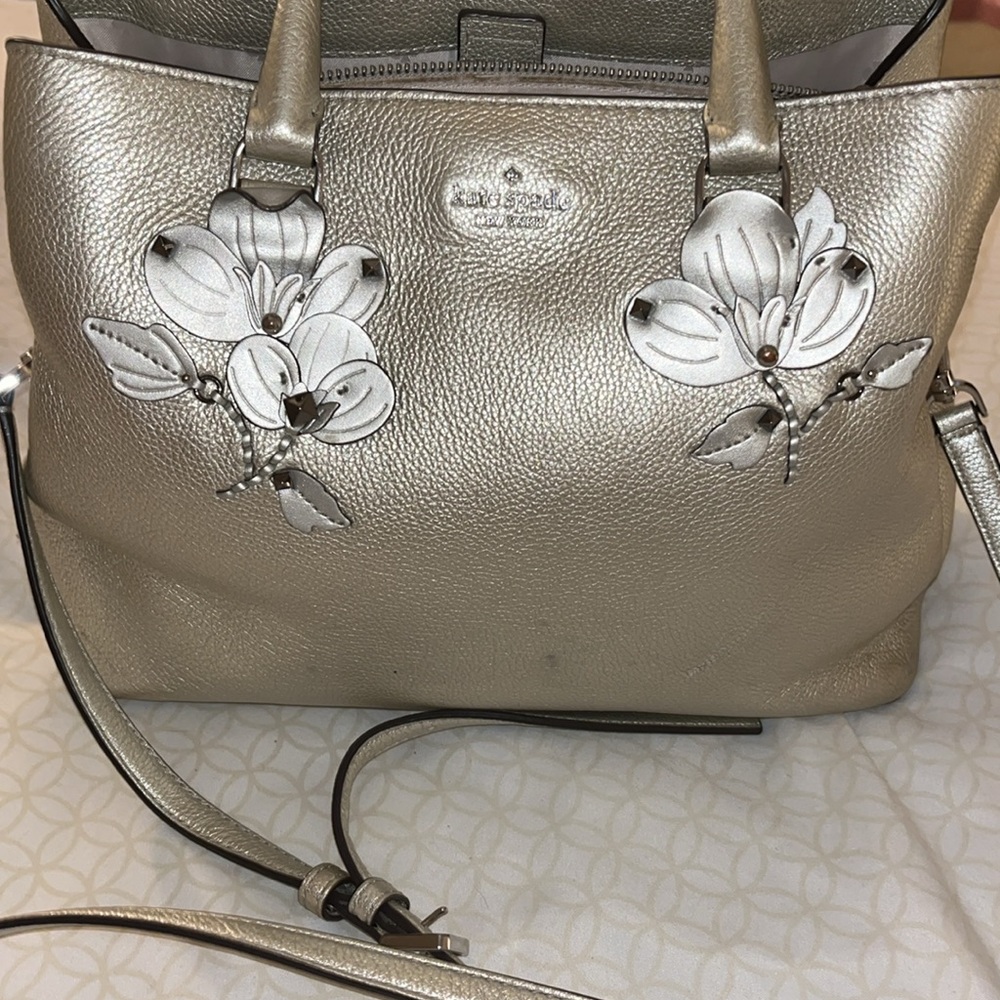 Kate spade vintage leather crossbody minor wear pictured beautiful bag - Picture 2 of 12